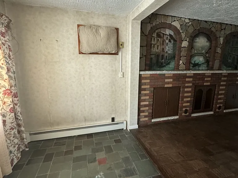 330 Stuyvesant Ave #1 — Photo 9