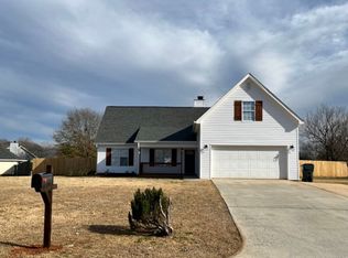208 Franklin Sq, Bonaire, GA 31005