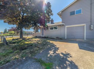 2085 L St, Springfield, OR 97477
