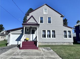 69 2nd St, Camden, NY 13316