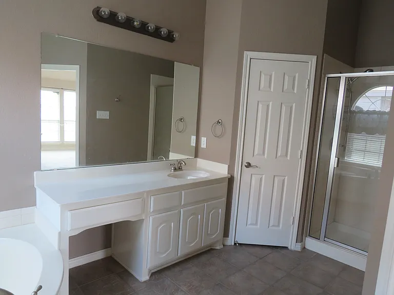 11828 Vienna Apple Rd — Photo 17