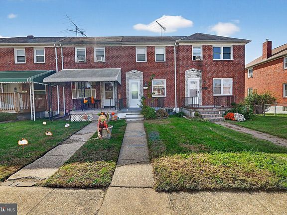 2nd image of 60 S Hawthorne Rd