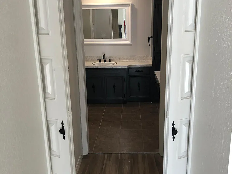 6126 S Lakewood Ave — Photo 17