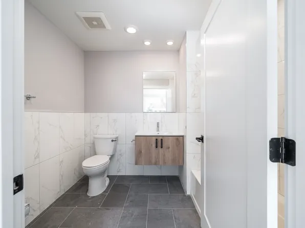 53 High Street image 6 of 13