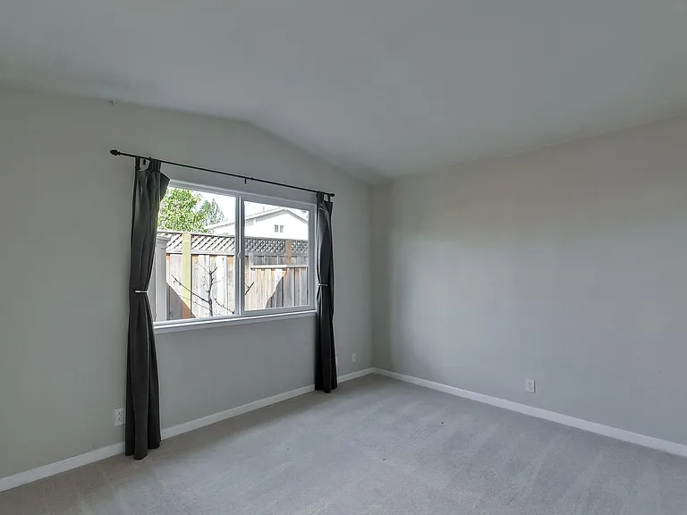18701 Newsom Ave — Photo 45