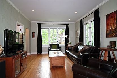 2nd image of 147 Des Plaines Ave