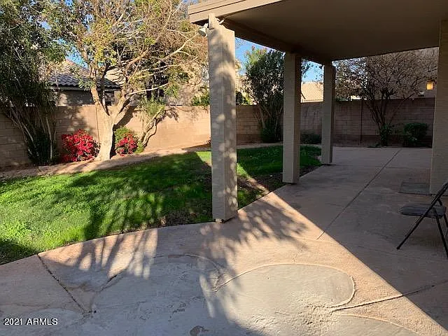 442 W El Freda Rd — Photo 14