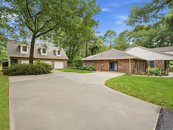 2nd image of 5925 Ranch Lake Dr