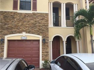 3156 NW 103rd Path, Doral, FL 33172