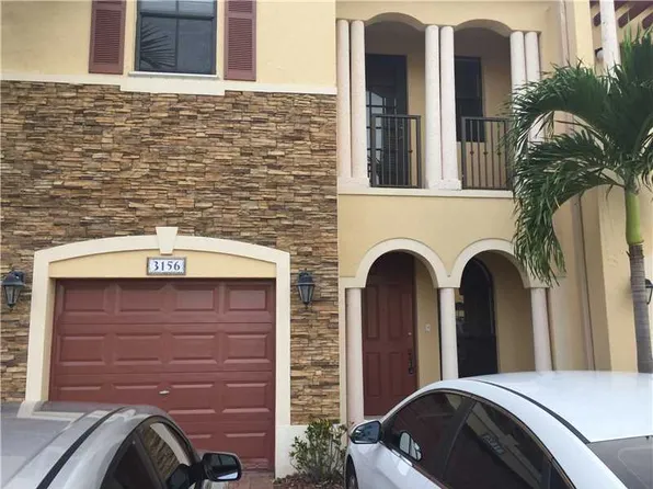 3156 NW 103rd Path, Doral, FL 33172