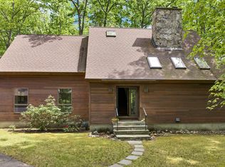 6 Senter Cove Rd, Tuftonboro, NH 03816