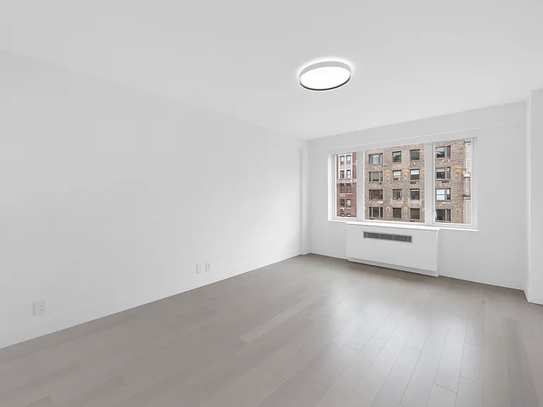 920 Park Ave #15-C — Photo 16