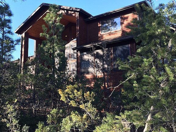 Beautiful custom cabin