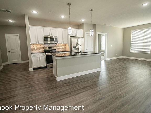 3rd image of 500 South St #11028873