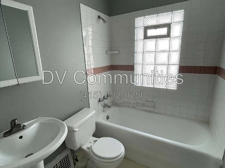 1504 Sherbrook Rd #1 — Photo 48