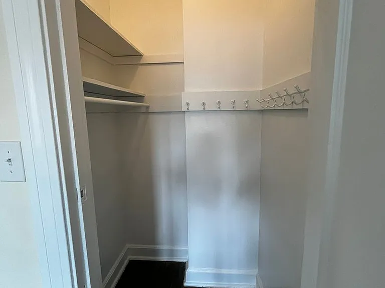 Bayard Manor Apartments — Photo 111