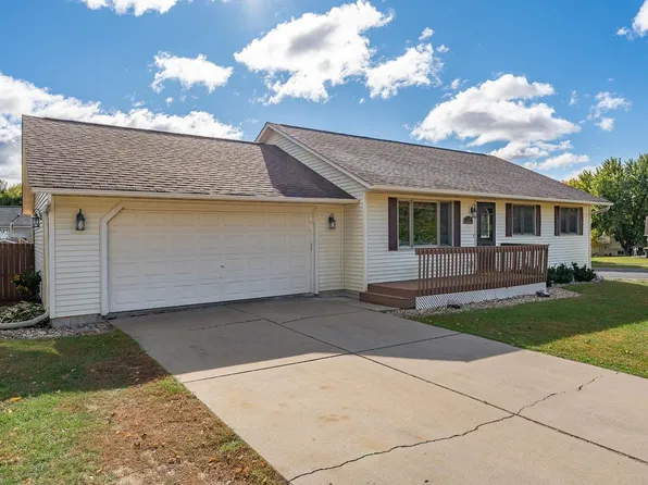 2224 Reinhardt Ct, Reedsburg, WI 53959