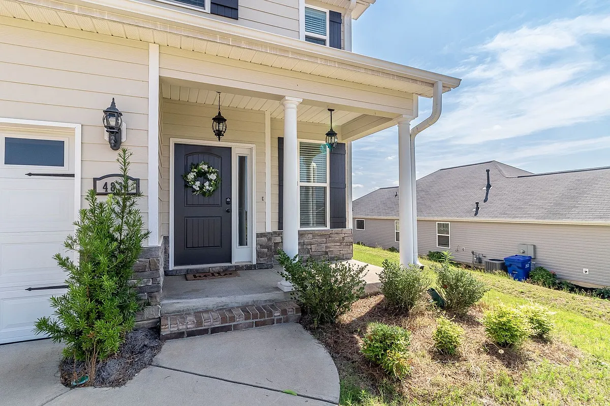 Building Photo - 4831 Fairmont Dr