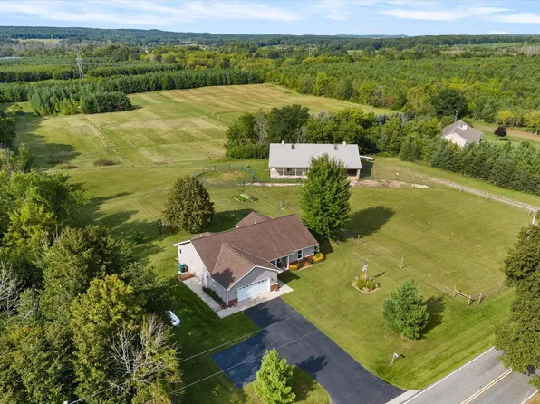 W8442 County Road U, Plymouth, WI 53073