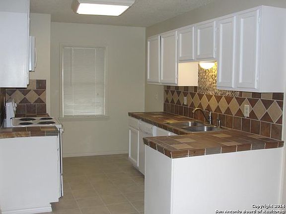 3rd image of 5507 Indian Peak St