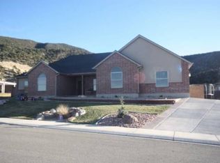 1066 E Ashdown Forest Rd, Cedar City, UT 84721