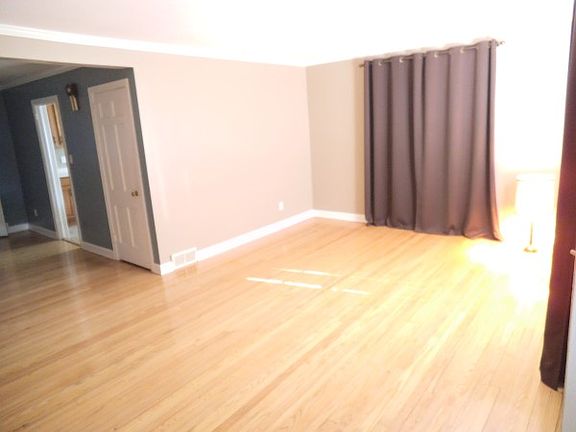 Livingroom (1)_08202014
