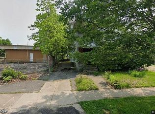 11208 Earle Ave, Cleveland, OH 44108