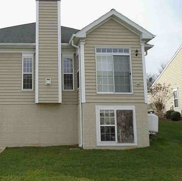 2nd image of 109 Hawthorne Greene Cir