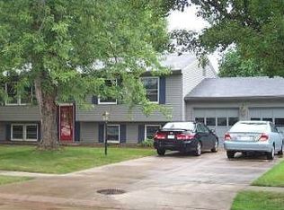 4359 Galaxy Dr, Stow, OH 44224