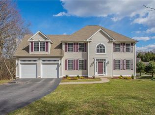 386 Birch Mountain Rd, Glastonbury, CT 06033