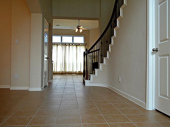 Very spacious Foyer