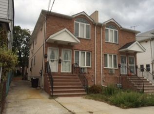 14917 16th Rd, Whitestone, NY 11357