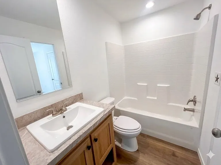2627 S Lamb Blvd #233 — Photo 14