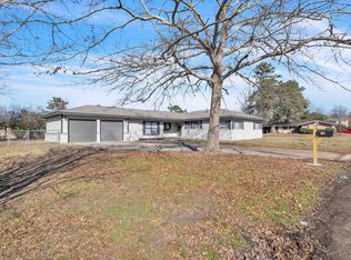 729 Cypress St, Columbus, MS 39702