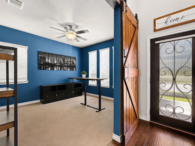 5809 Lehman Way — Photo 4
