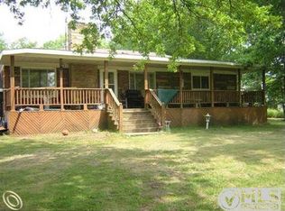 26887 Sumpter Rd, Belleville, MI 48111