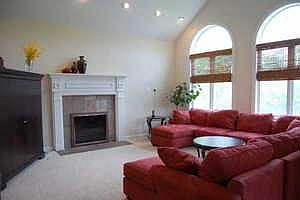 4th image of 171 Raven Ln