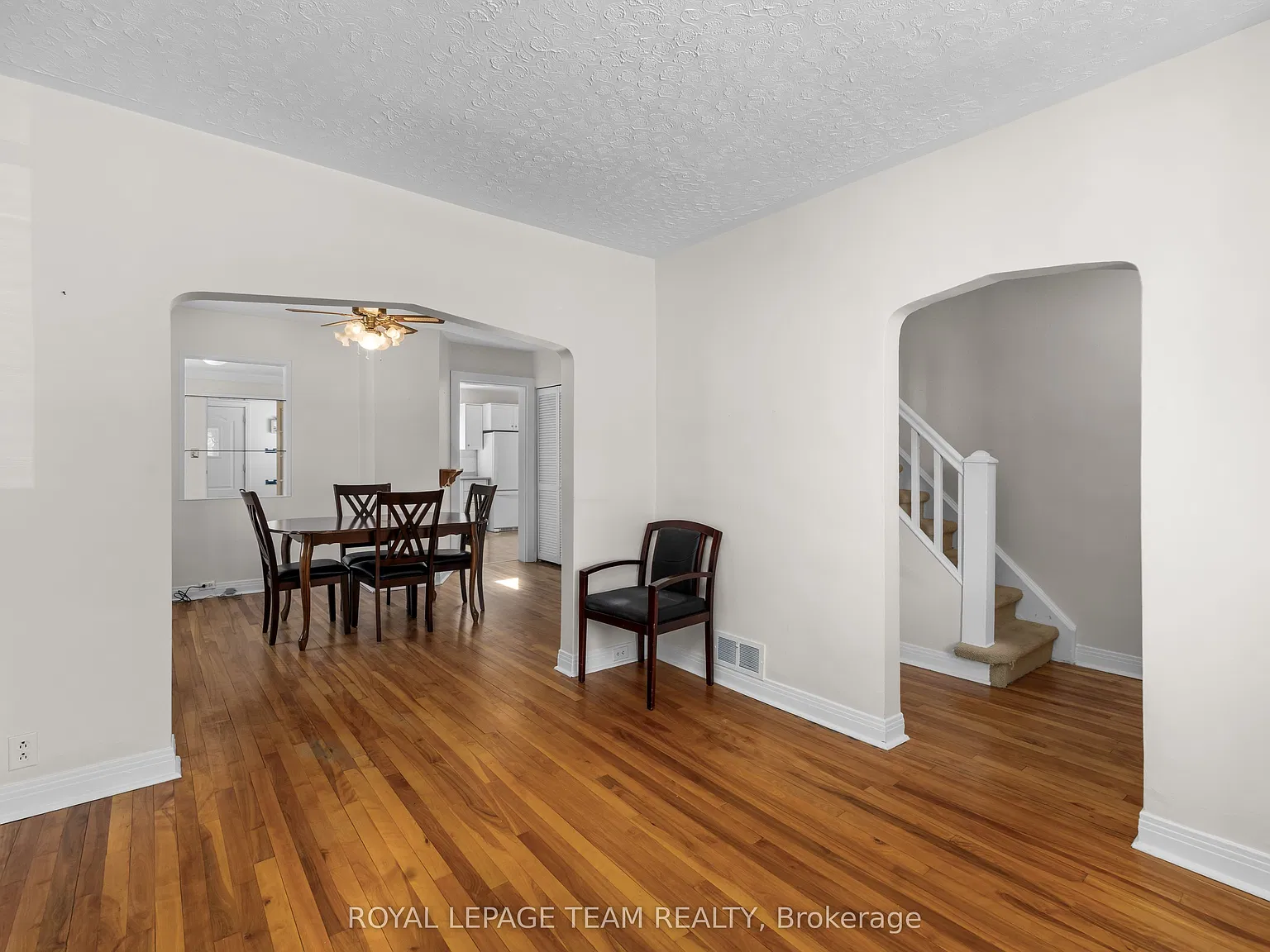 2 bed, $3,000 — Photo 4
