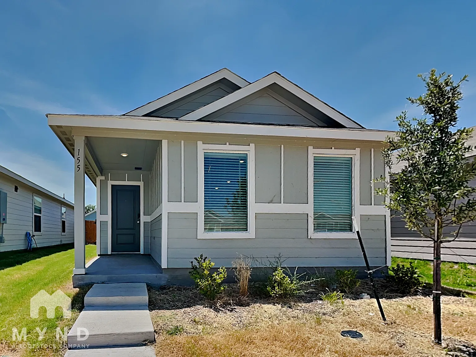 4 bed, 2.0 bath, 1300 sqft, $1,645 — Photo 1