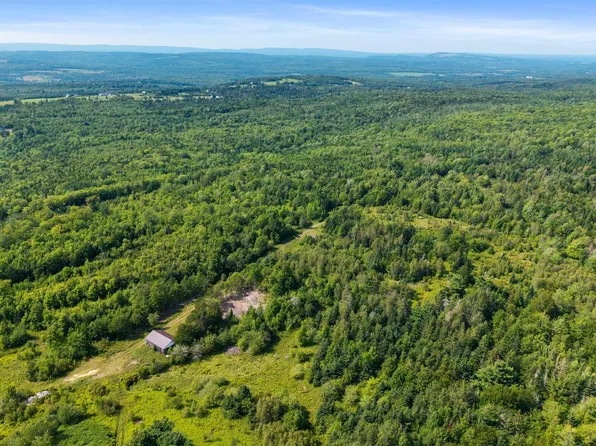 600 E Fraser Rd, Pictou, NS B0K 1Z0