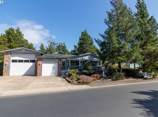 225 Munsel Creek Loop, Florence, OR 97439