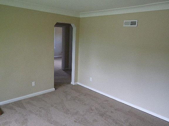 2nd image of 9441 Cote Brilliante Ave