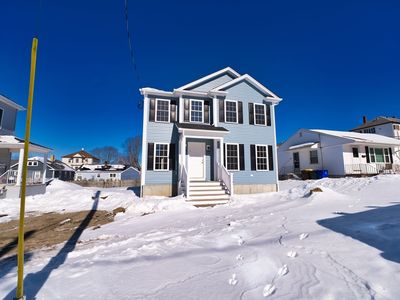 150 Downing St, Fall River, MA, 02723