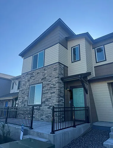 305 Shoveller Way Photo 1