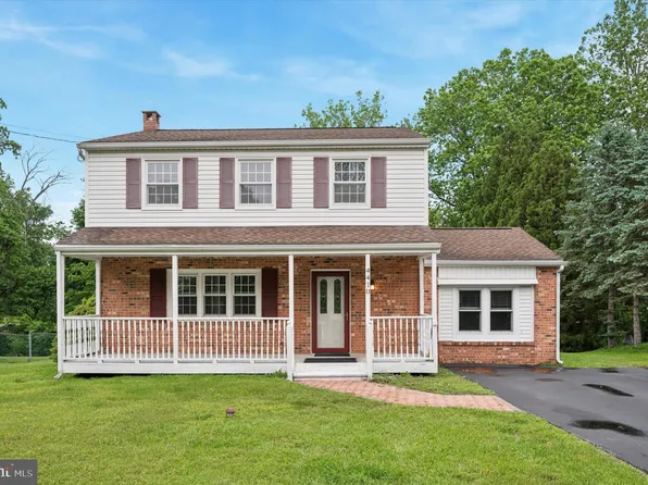 4410 Pilgrim Ln, Upper Chichester, PA 19061