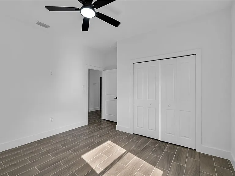 330 Gordon Ave S — Photo 20
