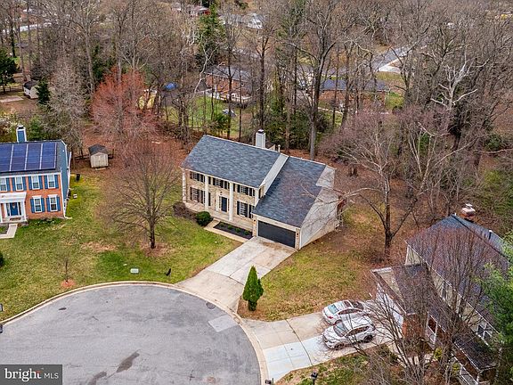 3rd image of 501 Dobbin Ct