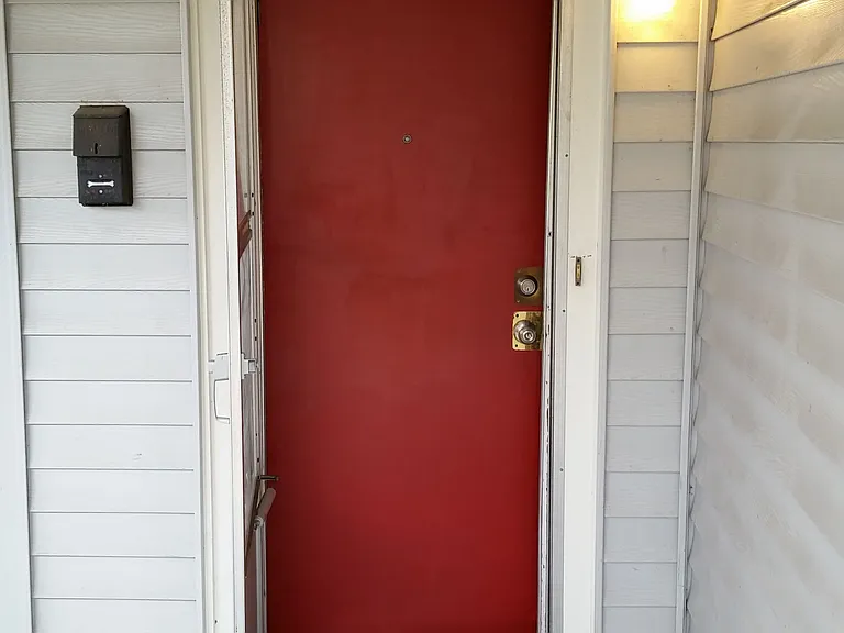 709 Dillard St #2 — Photo 4