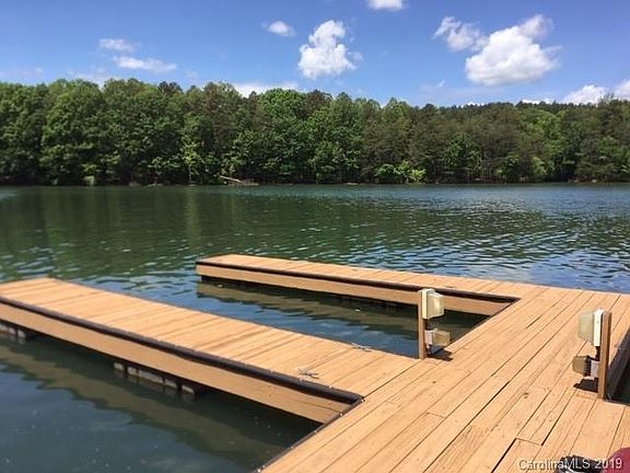 5th image of 2357 Capes Cove Dr