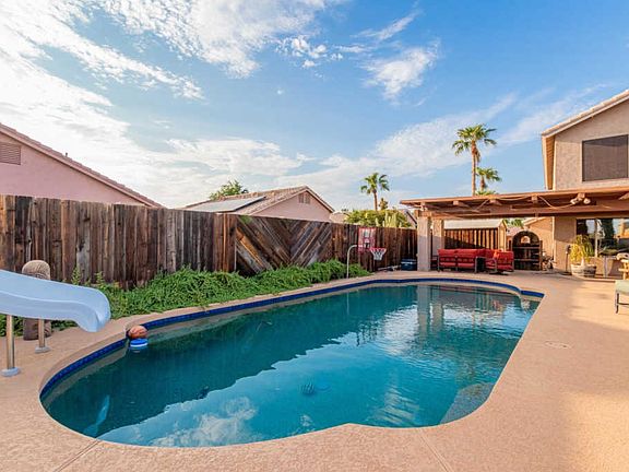 3rd image of 4737 E Verbena Dr